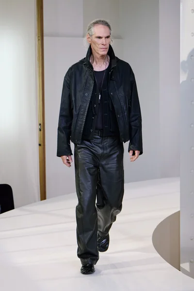 Look 39